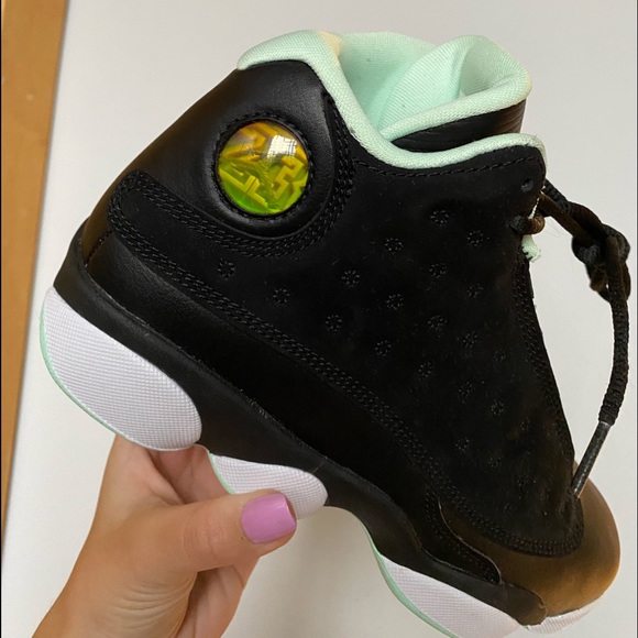 Air Jordan 13 GS Mint Foam | Size 38 - Picture 8 of 9